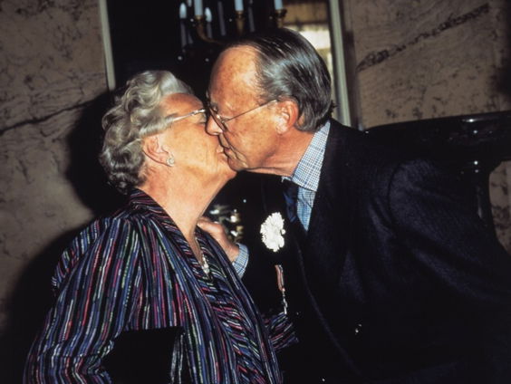 Prinses Juliana wint een bijzondere Amerikaanse prijs in 1982