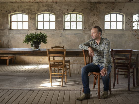 Joris Linssen over het verhaal van de single Gewoon zoals je bent