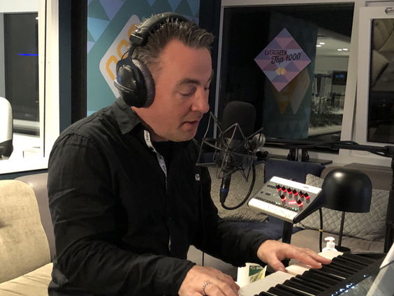 Hans Jansen zingt zijn Evergreens