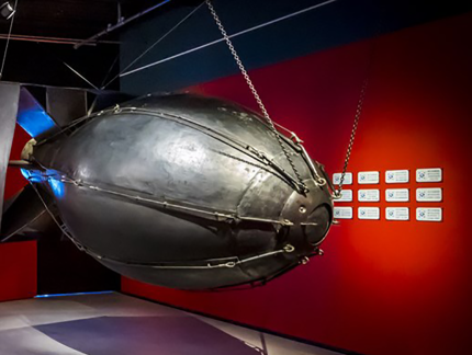 Kerk moet stoppen met zegenen atoomwapens