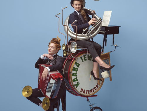 Maartje & Kine schrijven een hart-onder-de-riem-lied voor Martin van Rijn