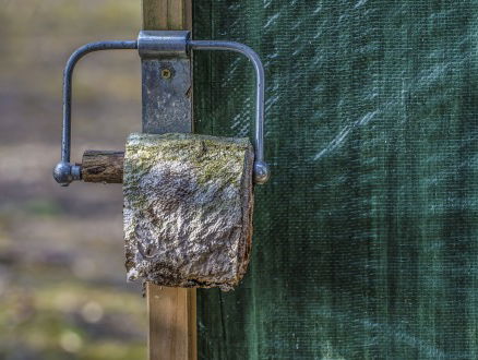 Van WC-papier uit riool naar asfalt