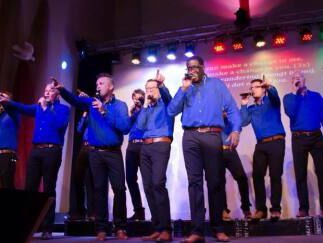 Roland van Bokkem van Greatly Blessed is kleedkamerartiest!