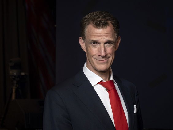 Greg Shapiro, de Nederlandse "stem" van Trump over de verkiezingen in Amerika.