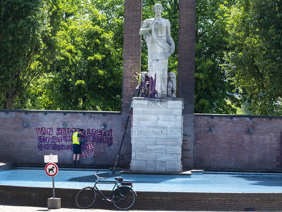 Van Heutsz: bruut of boegbeeld?