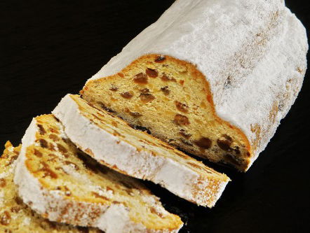 Bert's decemberwens: Nienke zoekt kerststol-recept dat haar vader altijd maakte