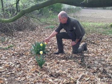 Speuren naar de eerste sporen van de Lente