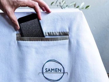 Anti-telefoon-tafelkleed van Ralf Lambie