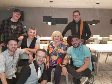 Live-muziek van Scrum