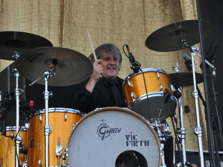 De invloed van nationale rouw op de muziek - Mario Goossens drummer van Triggerfinger