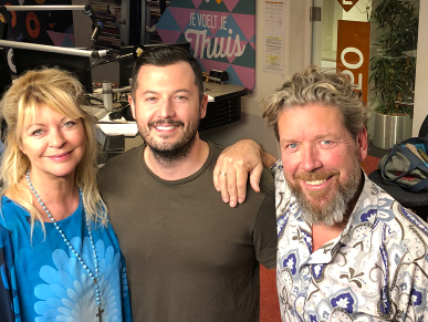 SYML LIVE in club 'De MAX'