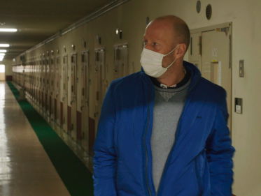 Arjan Erkel over de bevrijding van Derk Bolt en gegijzeld zijn!