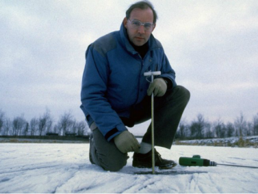 IJsmeester Elfstedentocht Henk Kroes: schaatsmuseum Hindeloopen