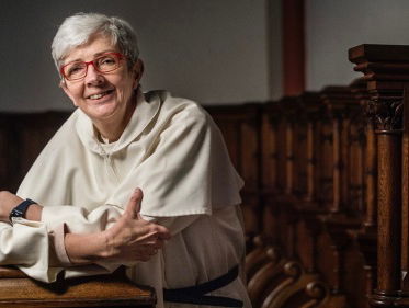 Holkje van der Veer over haar boek: ‘Veerkracht’ Spiritueel leven met een bijzonder lichaam