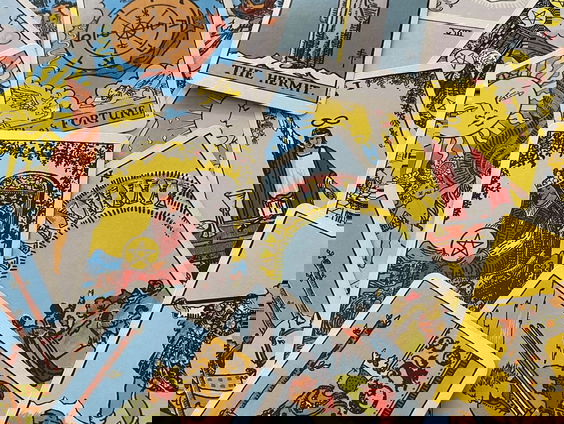 Fidessa Docters van Leeuwen over het boek 'De Tarotcoach'