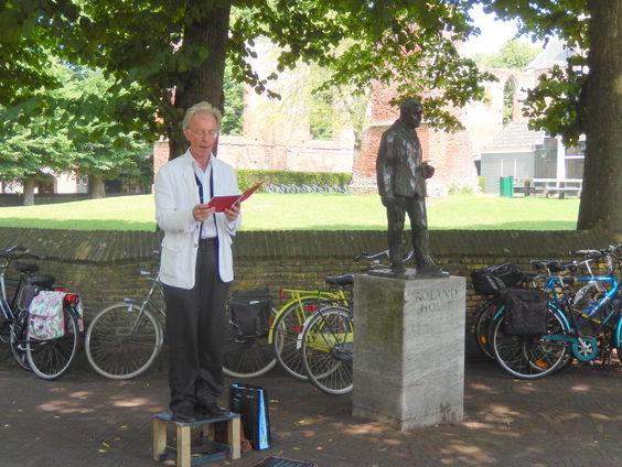 Bezielde dorpsdichter Arij van der Vliet over zíjn Bergen