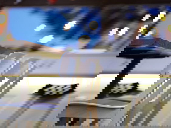 Naar de cafetaria gaan betekende zelf opscheppen