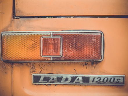 Roemruchte Lada stopt ermee in Europa