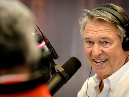 Ron Brandsteder over Ron wacht op de nacht