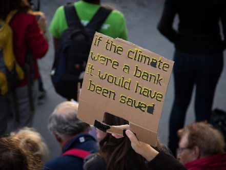 Klimaatvriendelijk reizen naar de klimaattop wordt lastig