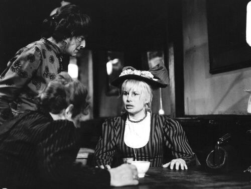 Monique van de Ven over Keetje Tippel