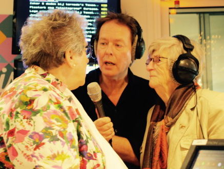 Rietje Vlietstra vindt vriendin Joke