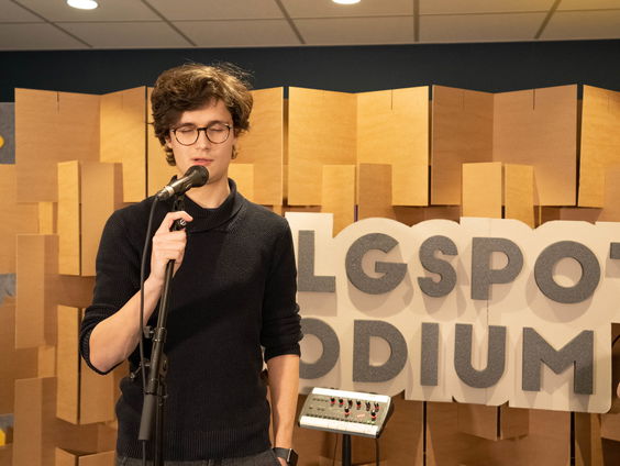 Can't leave her alone - live op het Volgspot Podium