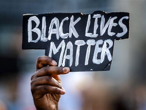 Racisme zit in iedereen, wat doet de kerk?