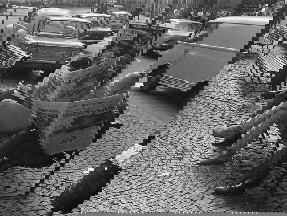 In 1977 lezen we nog graag vervolg-verhalen uit de krant!