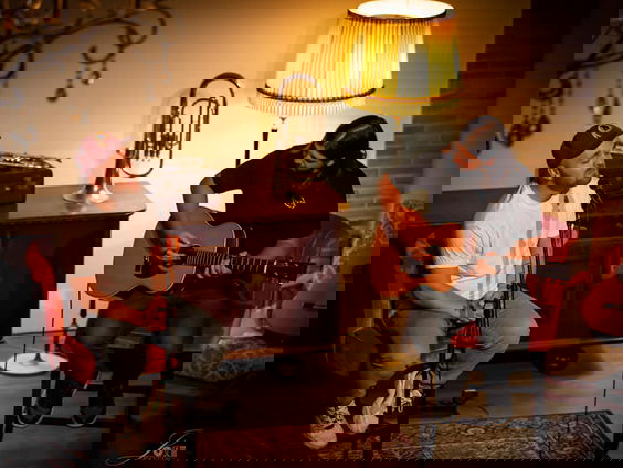 Drentse zanger Léon Moorman wil naar het Songfestival