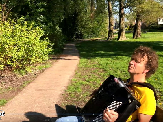 Niet zonder ons met Rob Stoop