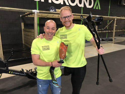 Op één been lopen op de Chinese Muur