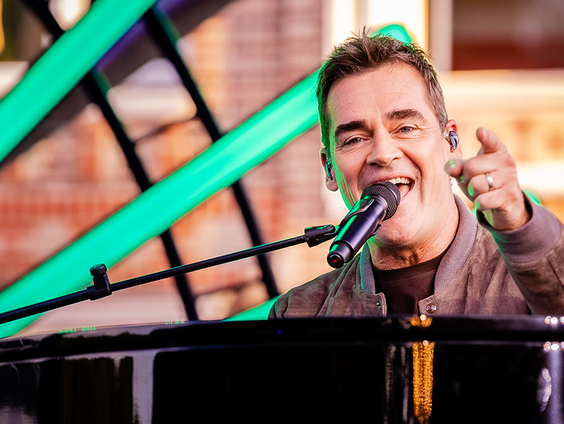 Jeroen van der Boom vertelt over zijn nieuwe single 'Vriend voor altijd'