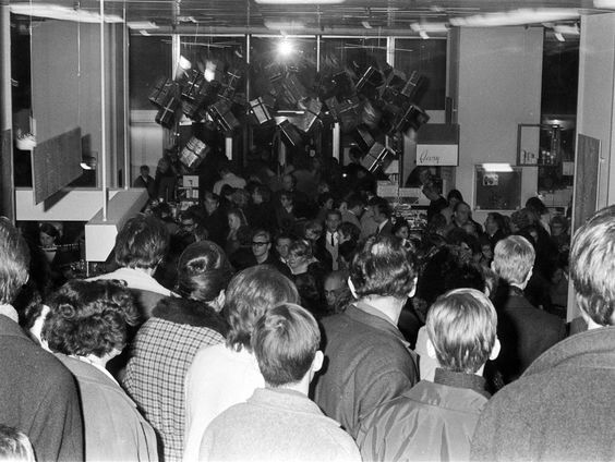 Van Nu Naar Toen: De Gloriedagen van de koopavond