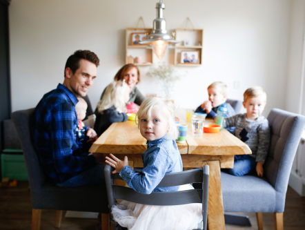 Waarom het goed is om een pleeggezin te zijn