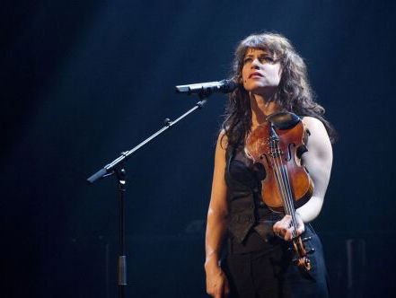 Ellen ten Damme zingt liedjes van haar album 'Paris'