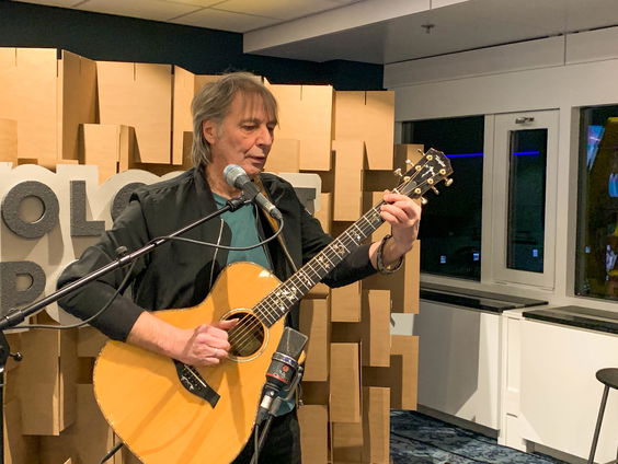 Harry Sacksioni op het Volgspot Podium: Stoute schoenen