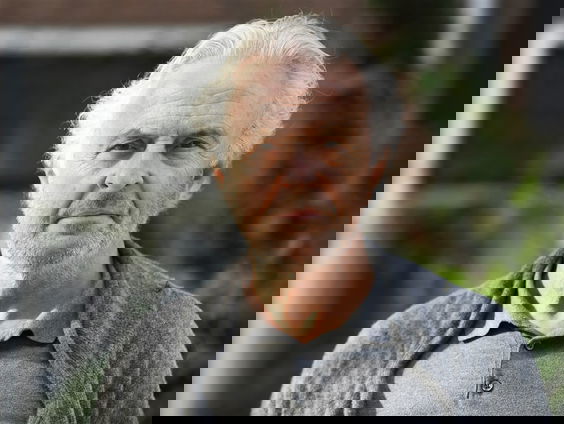 Huub Stapel over het nieuwe Omroep MAX programma 'Langs De Kust'