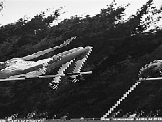 Ruud Wielart springt Nederlands record in 1977!