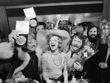 Will Luikinga over Dinge Dong EN over Chuck Berry