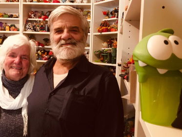 Bep en Rob verzamelen speelgoedpoppetjes