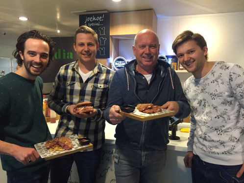 Happy Tosti komt tosti's bakken