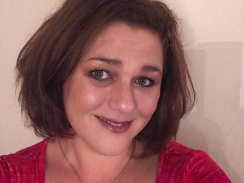 Paragnost Mireille van Rijn bellen voor terugblik op 2018 en vooruitblik op 2019