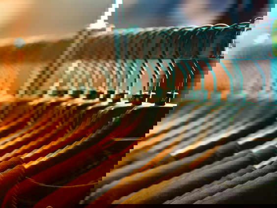 In de serie 'Dreams Money Can't Buy' stylet Kimberley Wenas drie bekende Rotterdammers!