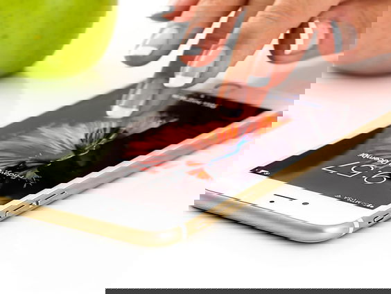 Report Camille: "Zijn mensen die voicememo's sturen echt zo irritant?"