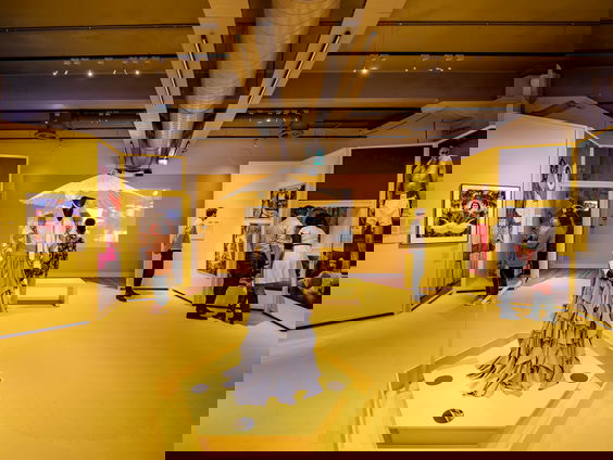 Reporter Camille checkt de expositie What a Genderful World!