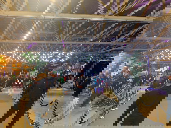 Reporter Camille checkt een van de duurste patta's bij Sneakerness!