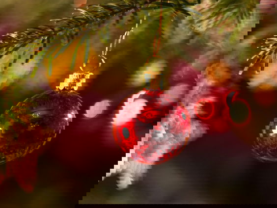 Report Camille: Hoeveel kerstnummers kan jij raden doormiddel van emoji's?