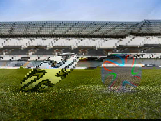 ADO-clubwatcher Rogier over overname Zwitserse investeerder: ‘Moeilijk verhaal’