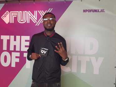 Henkie T speelt de "Wat kost 4 donnies? Challenge"